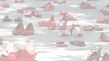 scarpette rosse immagine simbolo della violenza sulle donne